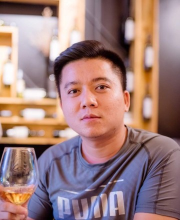 Trần