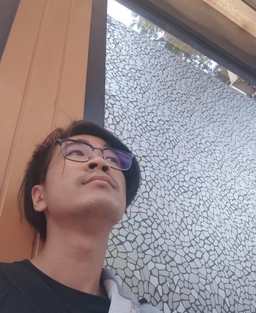 Trần