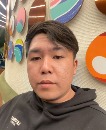 Trần