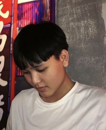 Huy140403""