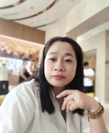 Yến