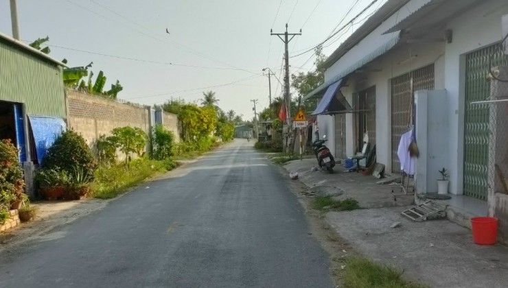 Cần Bán 190mv thổ cư,mặt tiền lộ nhựa Ấp Phước Toàn,xã Long Hiệp,huyện Bến Lức,tỉnh Long An
