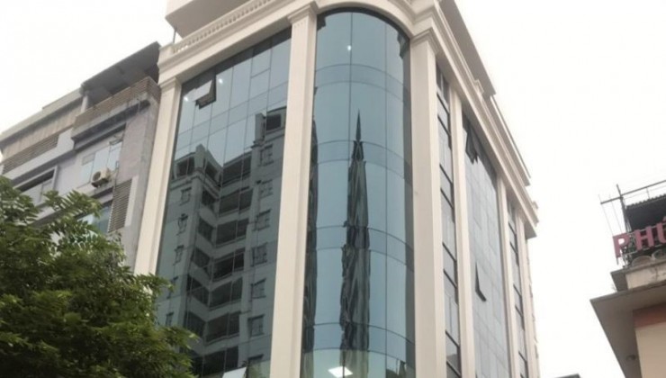 Bán Tòa văn phòng Lô góc Mặt phố Nguyễn Khang 8 tầng mặt tiền 7.1M 110M2  58 Tỷ