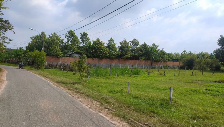 Bán đất nhà vườn sát bên KCN Bàu Trăn, cách nông trại VinEco 1.5km