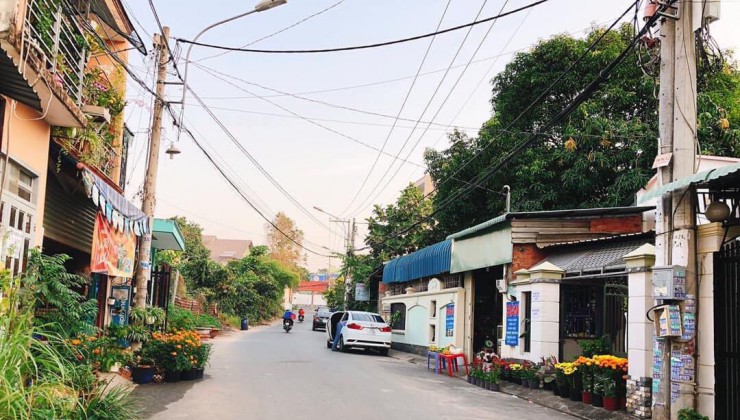 Nhà Cấp 4 mặt tiền Đường 182 Phường Tăng Nhơn Phú A,Thành Phố Thủ Đức