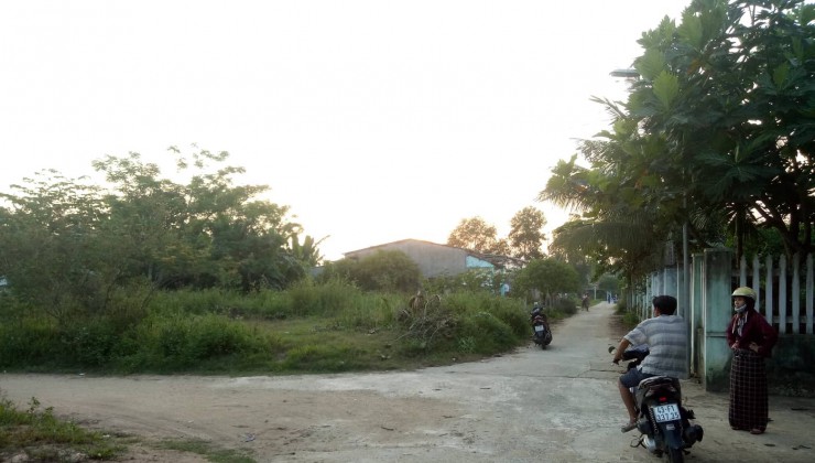 Hot hot chính chủ cần bán lô đất đẹp vị trí đắc địa tại huyện Hòa Vang, Đà Nẵng