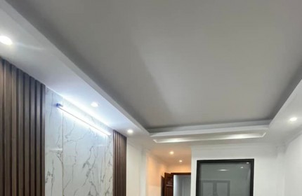 BÁN NHÀ VĨNH HƯNG, 45M2*6 TẦNG, Ô TÔ TRÁNH, THANG MÁY, KINH DOANH