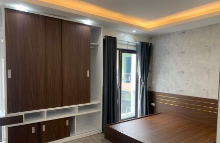 HIẾM! TẠ QUANG BỬU, 32M2*5 TẦNG, GẦN PHỐ, CÓ SÂN ĐỂ XE