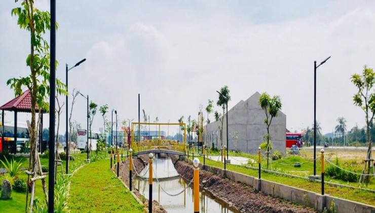 Bán đất nền xây dựng tự do, liền kề Trần Anh Riverside, MT Nguyễn Trung Trực, giá 530 triệu.