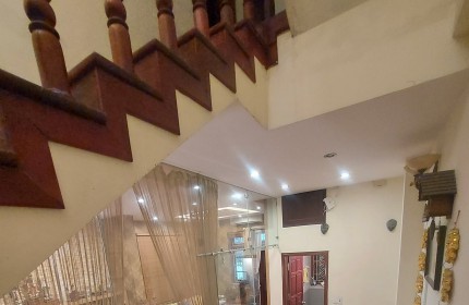 Bán nhà phố Xã Đàn, Đống Đa 68m2x4T, Nhà đẹp ở ngay, Ô tô kinh doanh, giá 11 tỷ