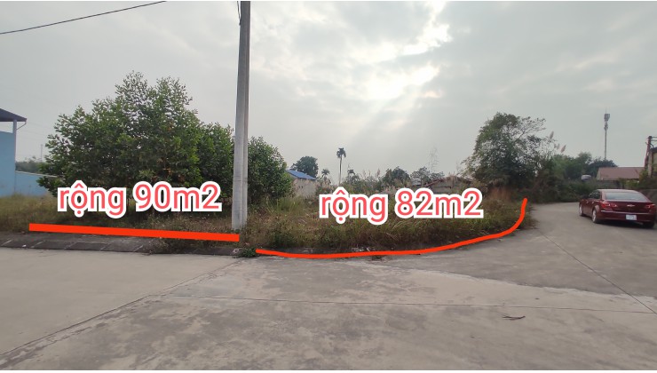 Bán 2 lô liền kề 2 mặt tiền KDC số 12,view cổng Tam Quan,p Thịnh Đán, tp Thái Nguyên.