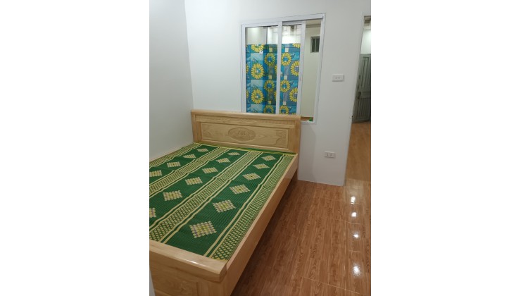 Căn hộ 40m2 khép kín, tầng 3, sổ riêng phố Hoàng Quốc Việt - Trần Cung chỉ 830tr, liên hệ chính chủ 0942821873