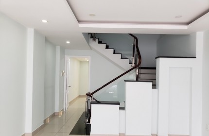 Bán nhà Nơ Trang Long p7 Bình Thạnh, hẻm 5m, 45m2, 3PN, chỉ hơn 5 tỷ.