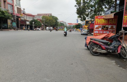 MẢNH ĐẤT VÀNG -  SIÊU PHẨM HIẾM  , CHỈ CÓ 4 TỶ CÓ NGAY NHÀ 4 TẦNG LONG LANH