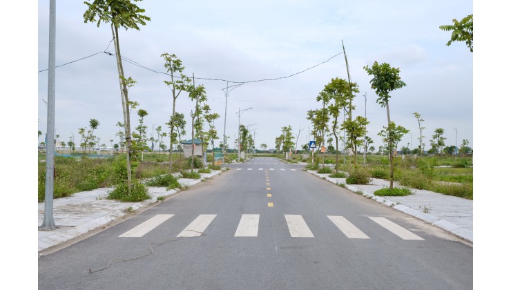 Ngân hàng bán cắt lỗ lô đất trung tâm thị trấn Thái Bình