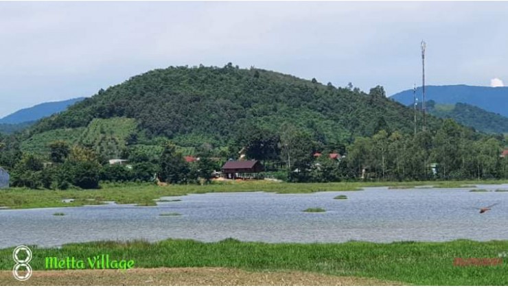 Cần sang nhượng lại lô đất siêu đẹp thế tựa núi thuộc Hồ  Xã Đắk Nuê, Lăk, Đắk Lắk