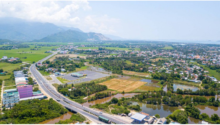 Đất nền full thổ cư khu kinh tế Bắc Vân Phong chỉ từ 11tr/m2