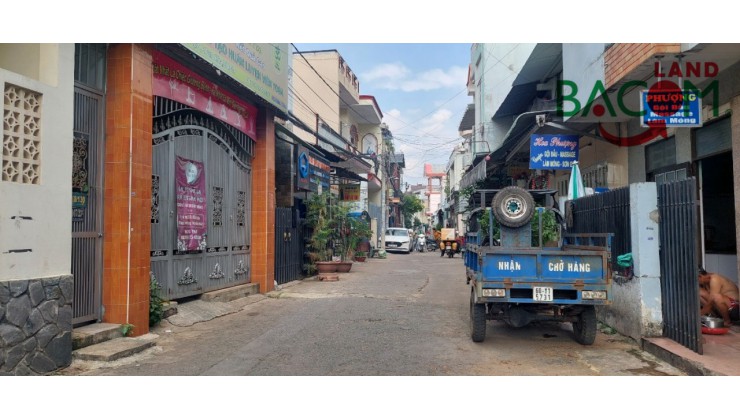 Bán nhà 1T1L Tam Hoà, ngay nhà thờ Bùi Thái, đường xe tải thông thoáng
