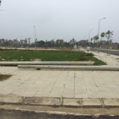Chính chủ cần bán lô đất giá rẻ cho nhà đầu tư vị trí đắc địa view đối diện biệt thự khu đô thị Đông Sơn, Thanh Hóa