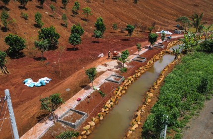 Đất sào gần thác Đambri. xã Lộc Quảng, huyện Bảo Lâm