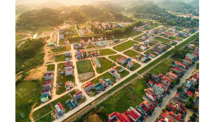 Đất nền KĐT mới Nam Hoàng Đồng TP Lạng Sơn trung tâm giao thương với TQ, ASEAN và trục đường xuyên Á tiếp cận dễ dàng với nguồn thương mại.