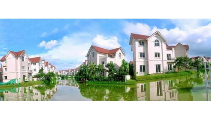 Bán căn biệt thự vip vinhomes đường Anh Đào,Long Biên,DT 393m2,MT11m,4T,giá 130 tỷ
