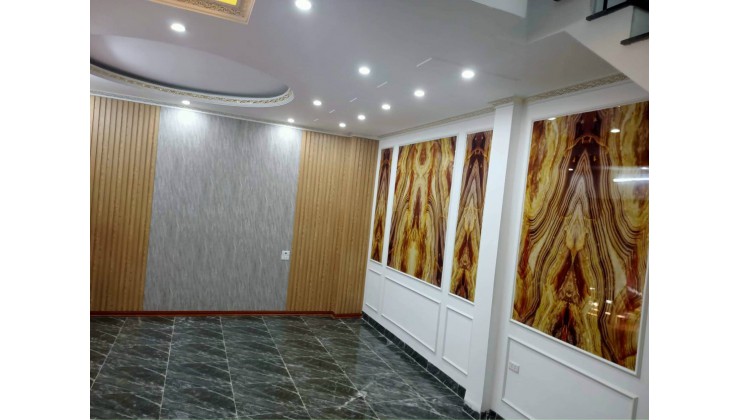 chính chủ bán nhà ở rộng trên 30m2 tại Bích Hoà, Thạch Bích, Thanh Oai