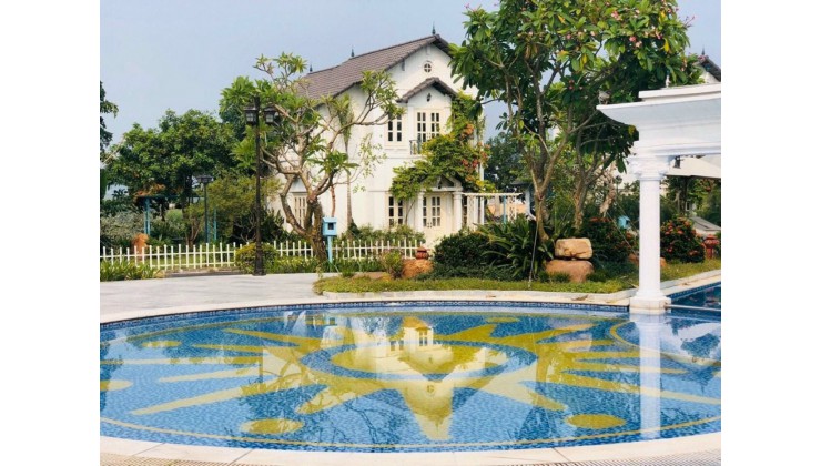 Ra Hàng Gấp Biệt Thự khoáng nóng 280m2 dự án Vườn Vua Resort phú thọ view Hồ sen giá siêu mềm