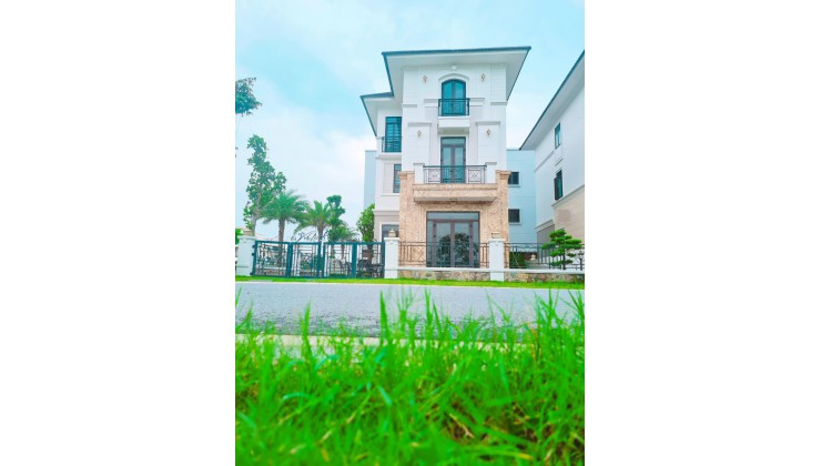 chinh chủ bán căn villa 261m2 view hồ công viên đô thị centacity vsip từ sơn băc ninh