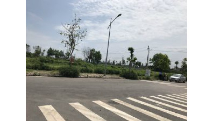 (HOT HOT HOT) Chính chủ bán gấp lô đất tại thôn Kép - Xã Việt Tiến- Việt Yên - Bắc Giang 145m vuông nhỉnh 3 tỉ