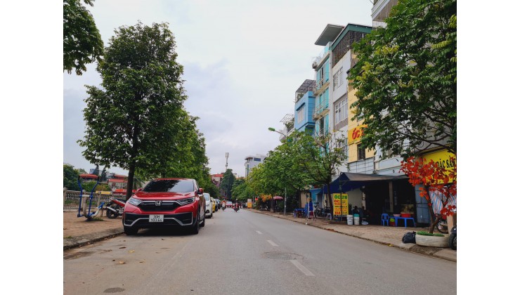 Bán gấp mặt  phố Nguyễn Khắc Cần:  DT  365m, MT 15m