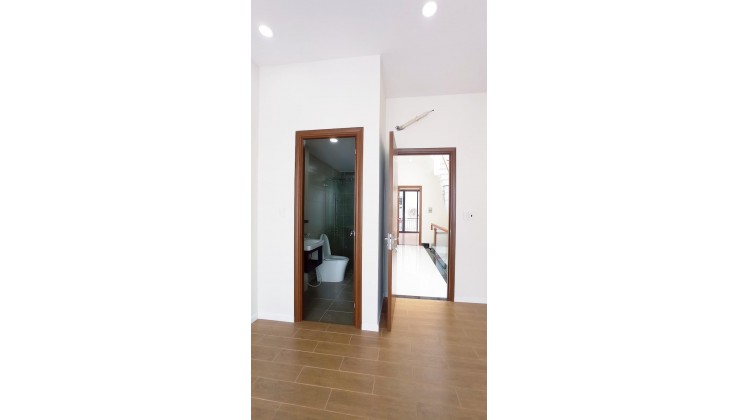 Bán Gấp Nhà Riêng Nguyễn Đỗ Cung, 80m2 giá 7,8 tỷ.