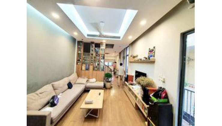 MẶT PHỐ VIP Trường Chinh - Thanh Xuân  65m2 x 6 Tầng, MT : 4m, giá chào 21.3 tỷ.