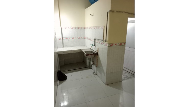 Bán nhà Phạm Văn Bạch, P15, Tân Bình. 40m2 giá chỉ 2,95 Tỷ