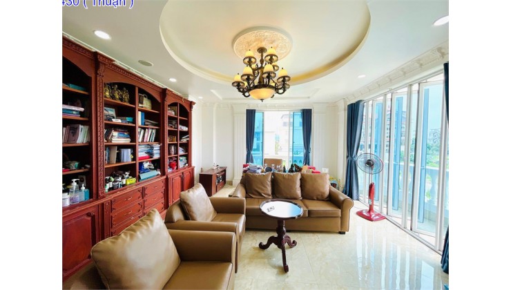 Villa 3 tầng Siêu đẹp giá rẻ - Lê Thị Chợ - Phú Thuận - Quận 7 . 76m2 chỉ 12.8 tỷ .