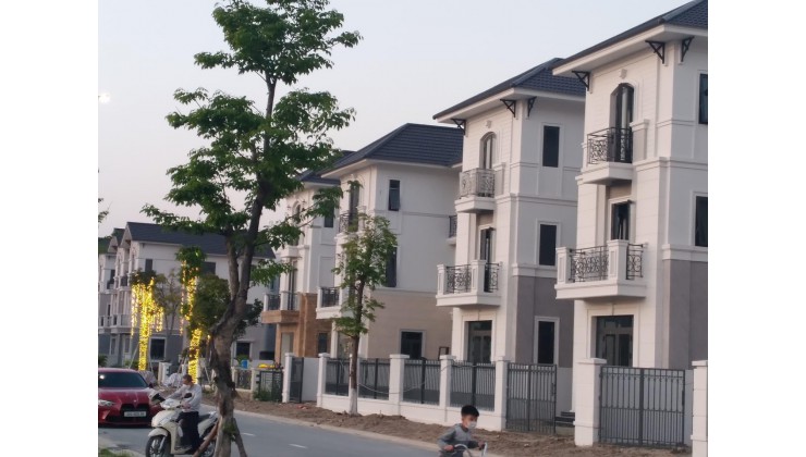 Chỉ từ 46 tr sở hữu căn biệt thự 3 tầng siêu đep tại Vsip Từ Sơn Bắc Ninh.