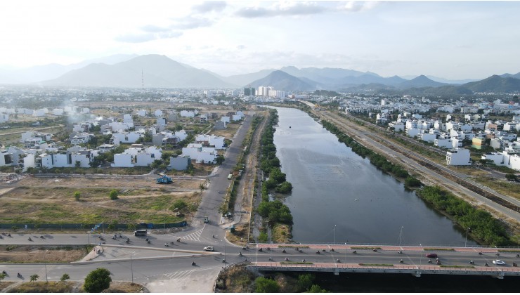 Bán đất Mỹ Gia gói 5 view trực diện Sông - TP Nha Trang