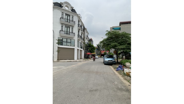 Cần tiền bán căn SHOPHOUSE Thuận An, Trâu Quỳ cạnh Ủy Ban huyện Gia Lâm. LH ngay: 0969. 346. 836