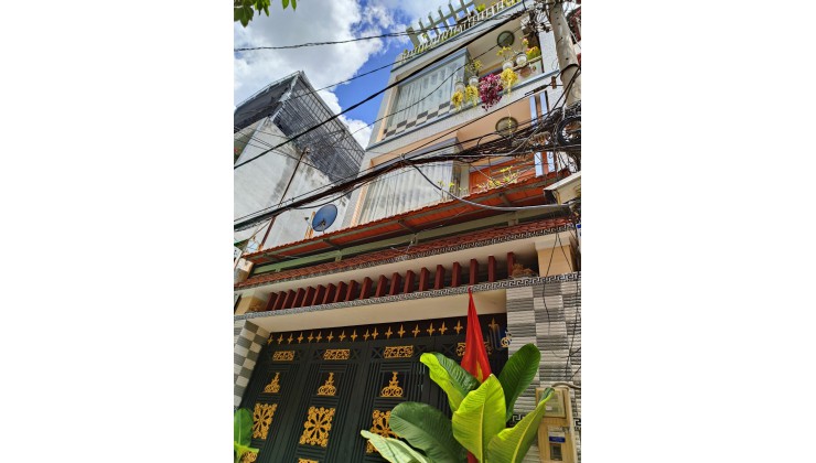 Bán nhà đẹp Chợ Tân Bình, Hẻm rộng đẹp, 70m2, 4 Tầng, Kinh doanh.