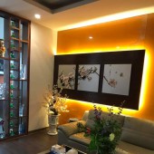 Bán toà Apartment phố Dã Tượng, Hoàn Kiếm, 7 tầng, 40m2, cho thuê dòng tiền ĐỈNH, Giá 8.5 Tỷ.