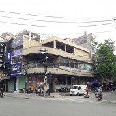 Góc 2MT 162 D2 (Nguyễn Gia Trí), Phường 25, Quận Bình Thạnh, hđ thuê 150tr/tháng