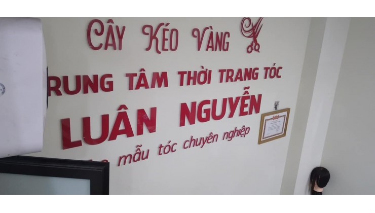 Bán nhà mặt phố Xuân Thủy- Chợ Nhà Xanh-Vỉa hè- Kinh Doanh- chỉ 7,5ty -Lh:0974656748