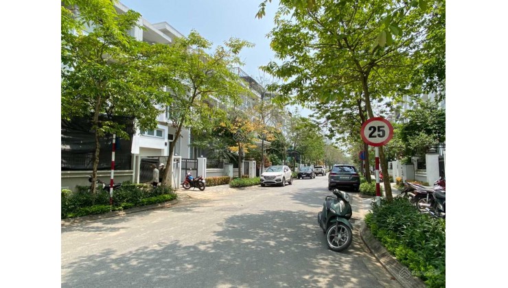Danh sách cập nhật biệt thự bán ở khu đô thị Nam Thăng Long - Ciputra Hà Nội LH 0977835151