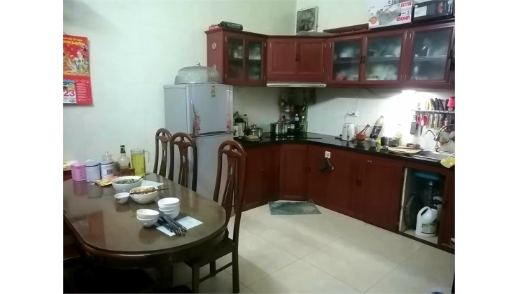 Bán nhà  Ngọc Lâm, Lô Góc, 65m2 x 4 tầng, MT 4,5m,  KINH DOANH ĐỈNH