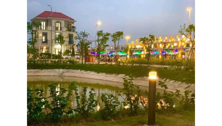 Bán Centa Villas 240m2 view Hồ tai TP Từ Sơn, giá tốt nhất . 0984422588