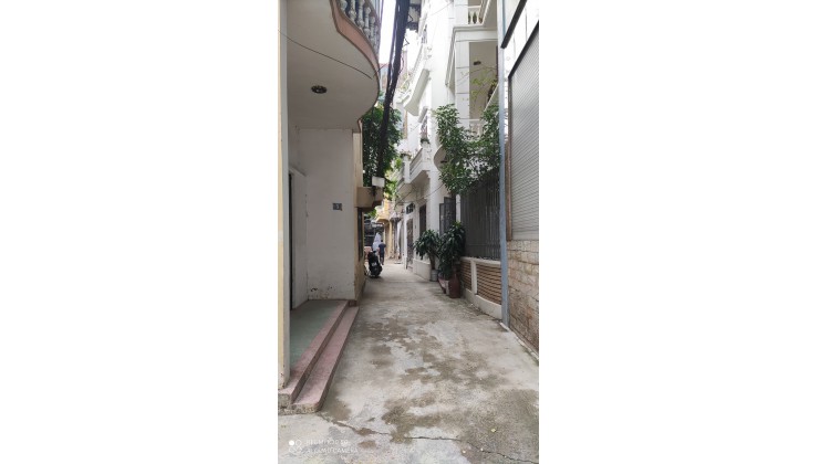 Nhà Ngọc Lâm - Long Biên - gần chợ - thang máy 46m x 5 tầng, chỉ 6.8 tỷ.