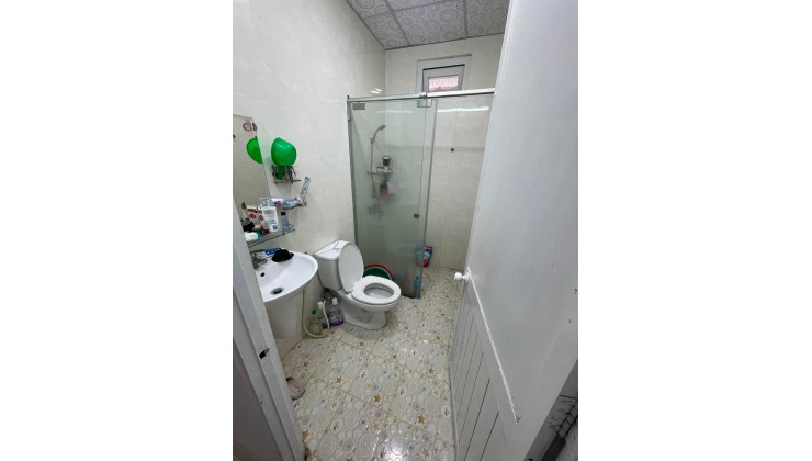 BÁN NHÀ LÂM VĂN BỀN, 90M2, 2 MẶT HẺM, Ô TÔ VÀO NHÀ, NHÀ BTCT KIÊNG CỐ.