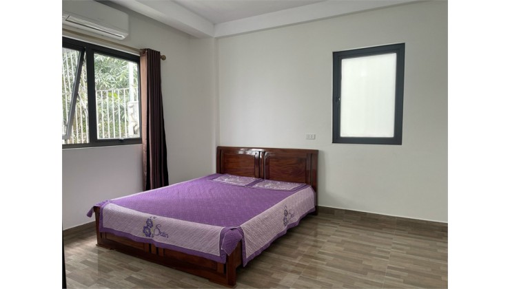 Bán nhà Giang Biên.  Long Biên, Ngõ THÔNG, Ô TÔ, nhà đẹp, đủ Nội thất, Ở NGAY