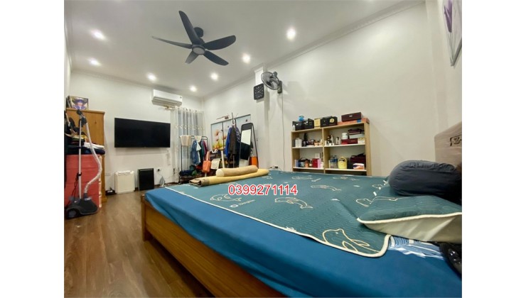 Biệt thự cao cấp KĐT Việt Hưng: 220m2, view công viên, full nội thất cao cấp