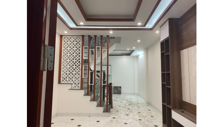 BÁN NHÀ THIÊN HIỀN, HIẾM CÓ, KINH DOANH, DT 52M2, 4T, NHỈNH 4,2 TỶ, LH: 0965268261.